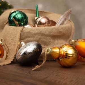 2025/09/1000308560.jpg Natural 30-Piece Glass Ornament Set (Burnt-Orange, Green) Limited Edition